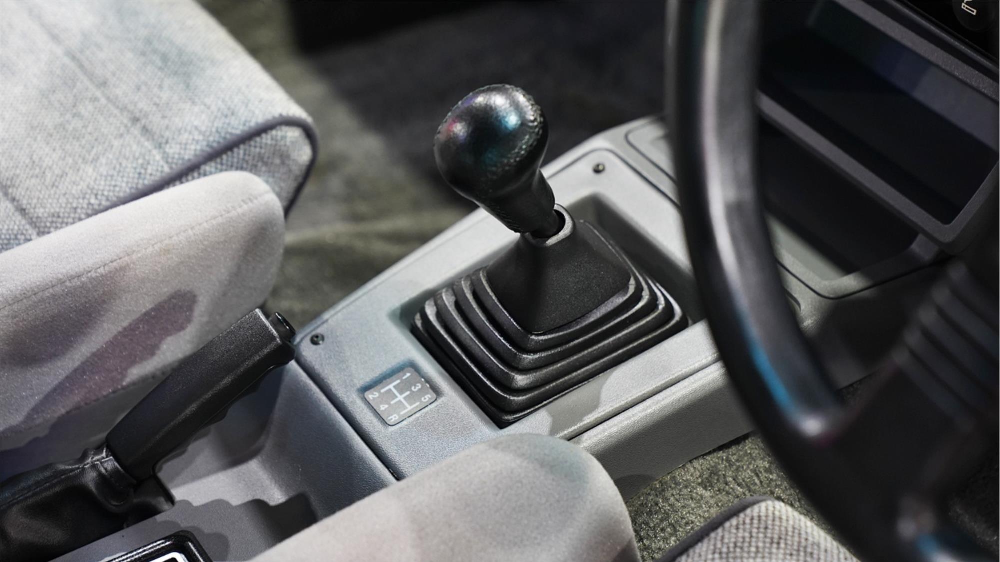 1988 HOLDEN SPECIAL VEHICLES COMMODORE VL SS GROUP A MANUAL SEDAN