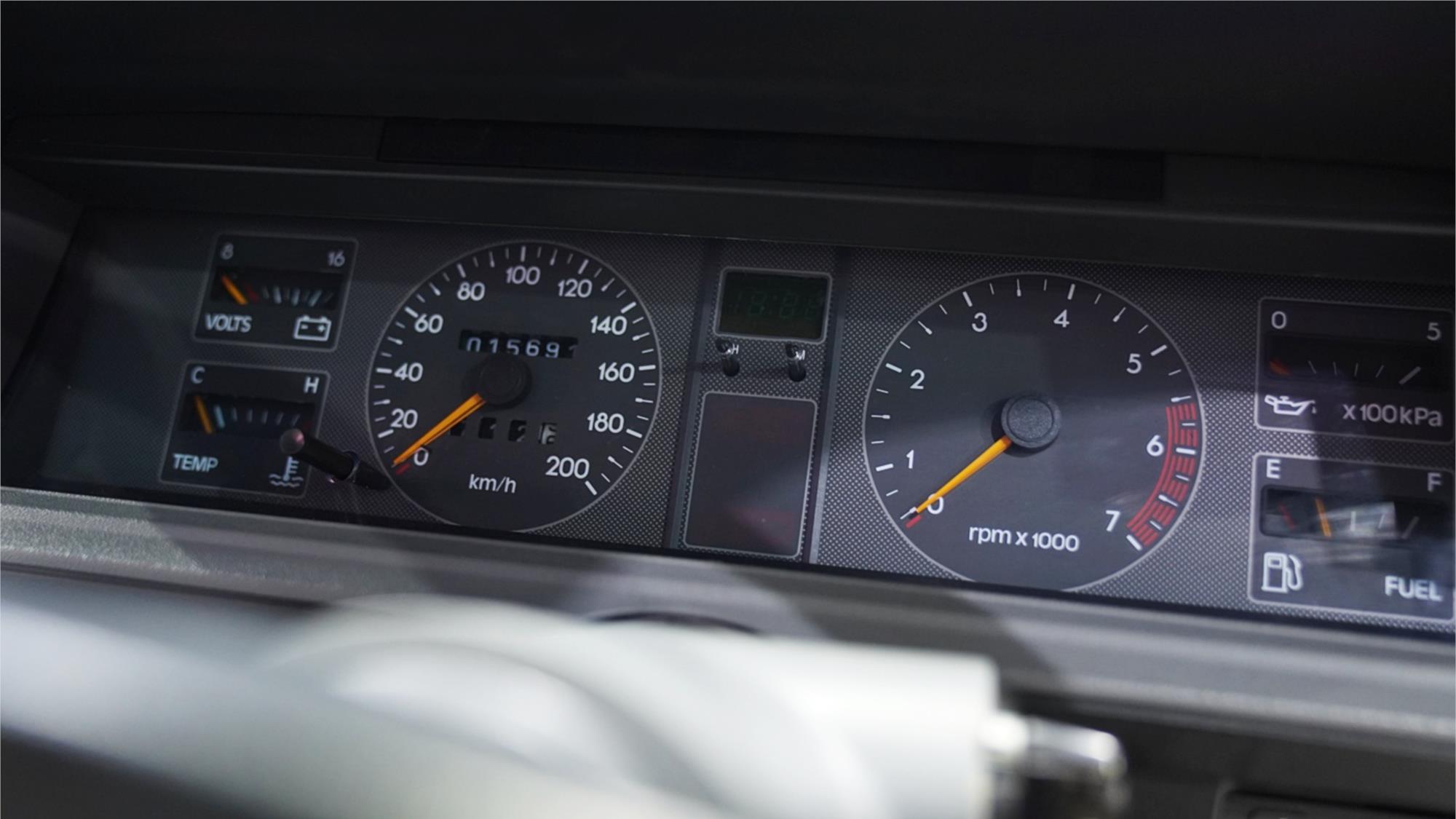 1988 HOLDEN SPECIAL VEHICLES COMMODORE VL SS GROUP A MANUAL SEDAN