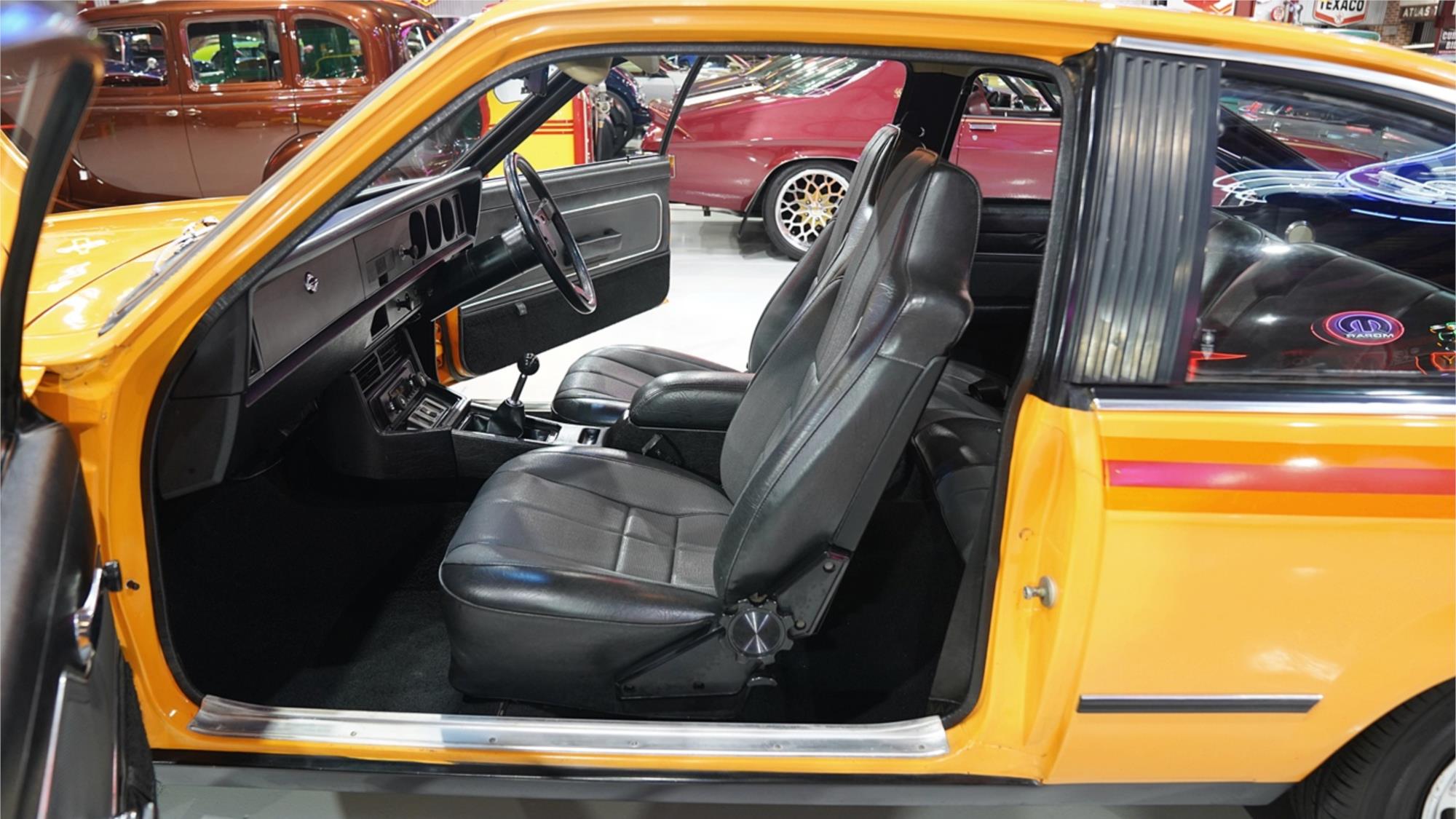 1976 HOLDEN TORANA LX SS MANUAL HATCHBACK