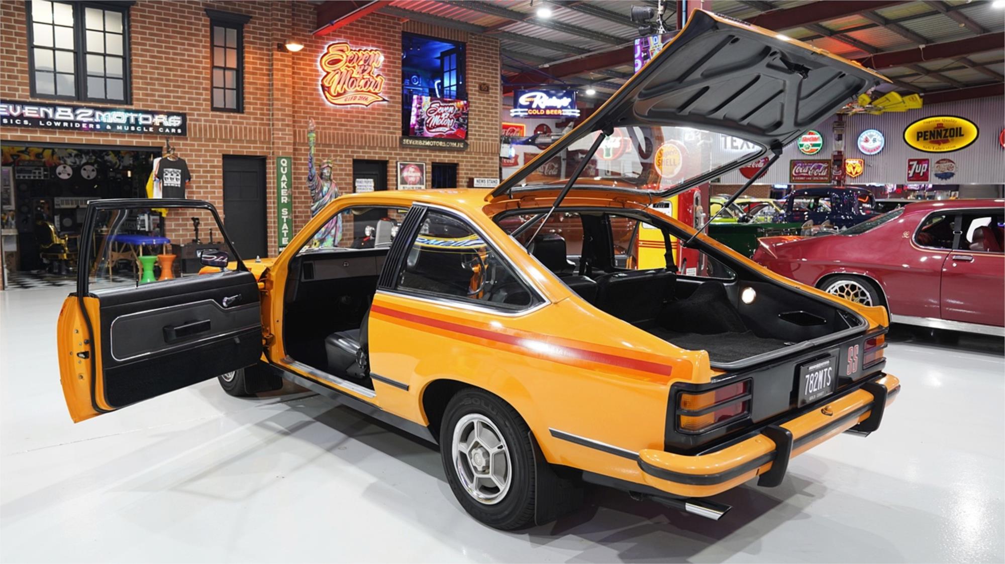 1976 HOLDEN TORANA LX SS MANUAL HATCHBACK