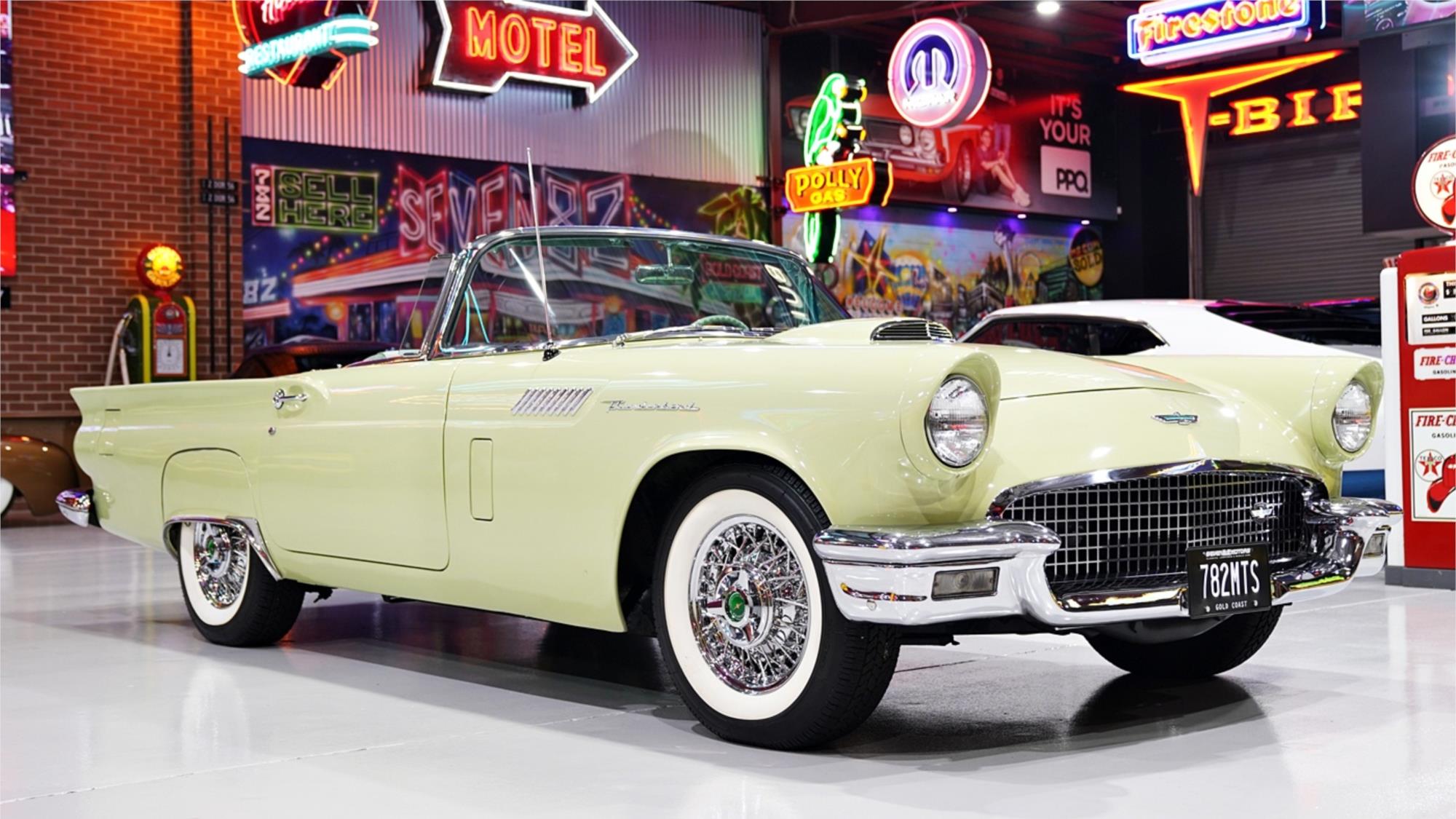 1957 FORD THUNDERBIRD AUTOMATIC CONVERTIBLE