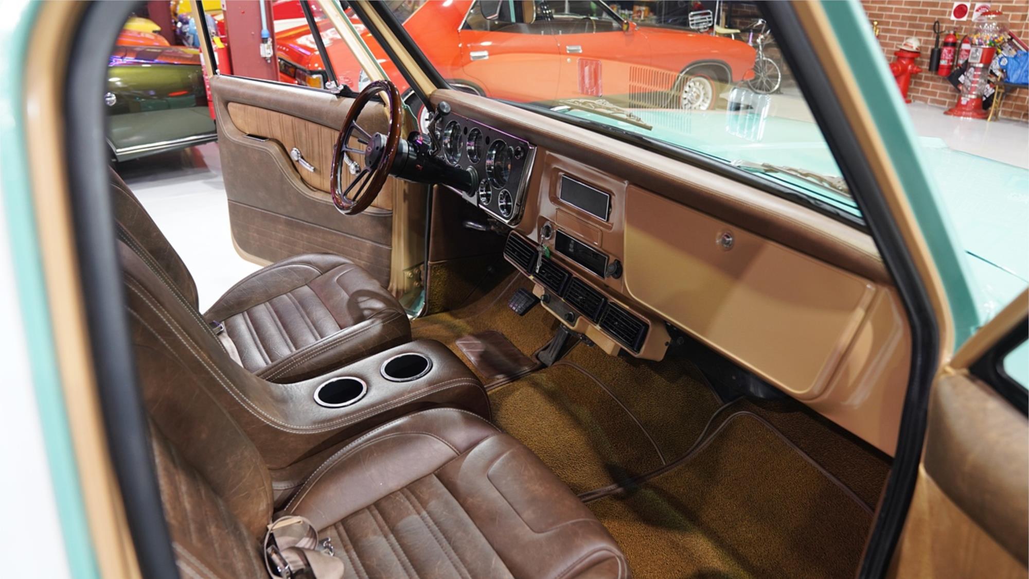 1967 CHEVROLET C10 AUTOMATIC PICK UP TRUCK