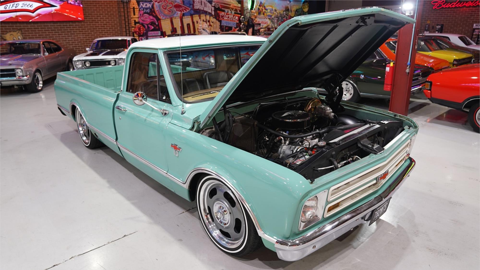 1967 CHEVROLET C10 AUTOMATIC PICK UP TRUCK