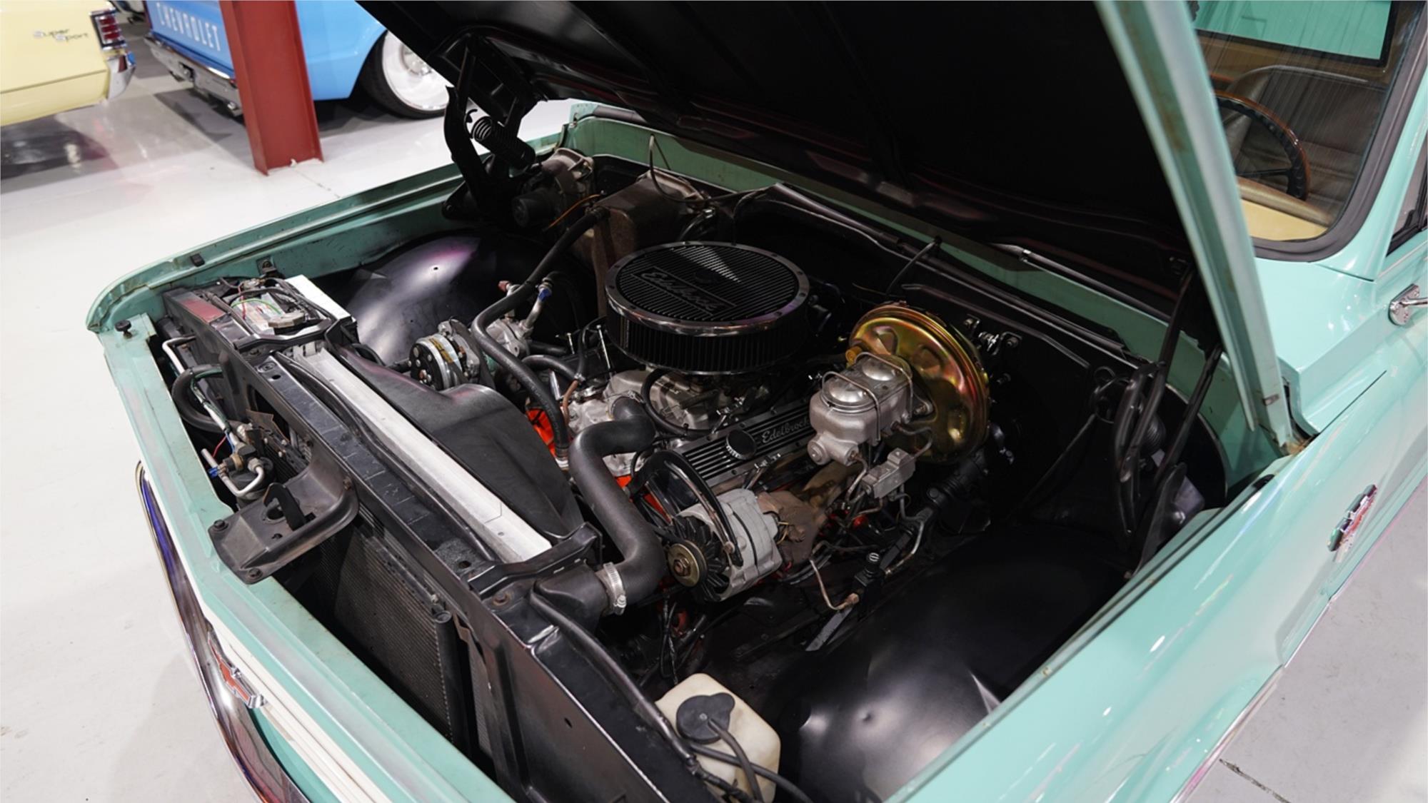 1967 CHEVROLET C10 AUTOMATIC PICK UP TRUCK