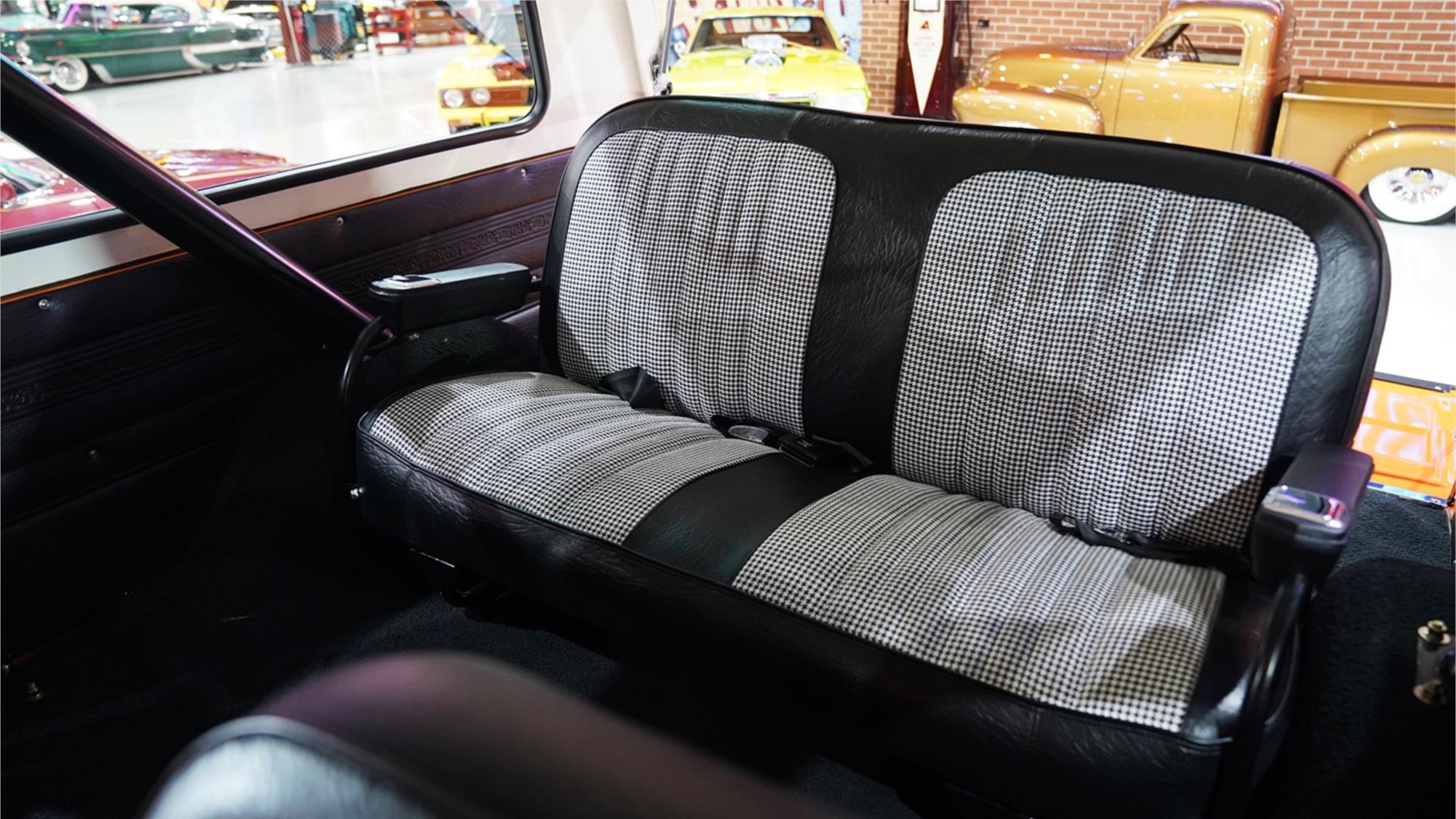 1972 GMC JIMMY AUTOMATIC SUV