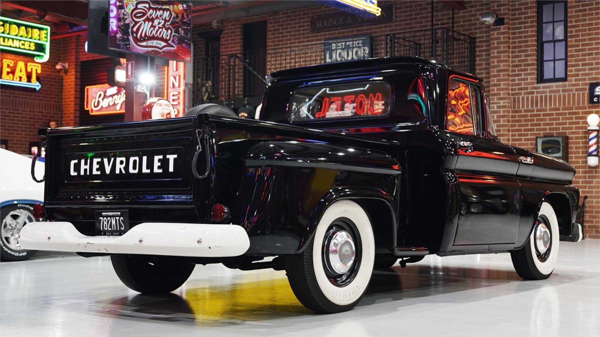 1962 CHEVROLET C10 MANUAL PICKUP TRUCK