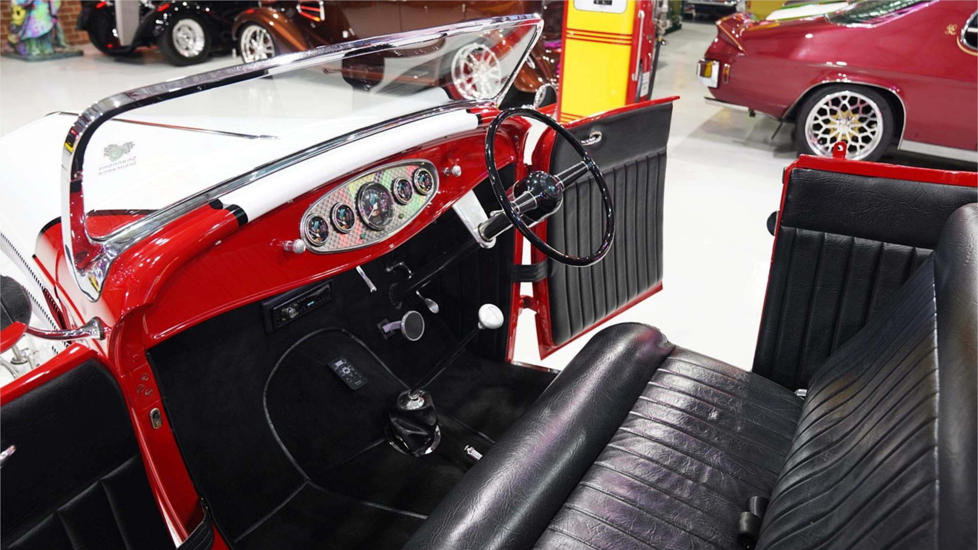 1932 FORD ROADSTER AUTOMATIC ROADSTER