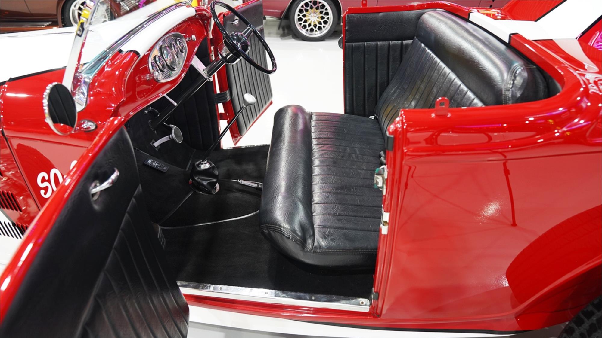1932 FORD ROADSTER AUTOMATIC ROADSTER
