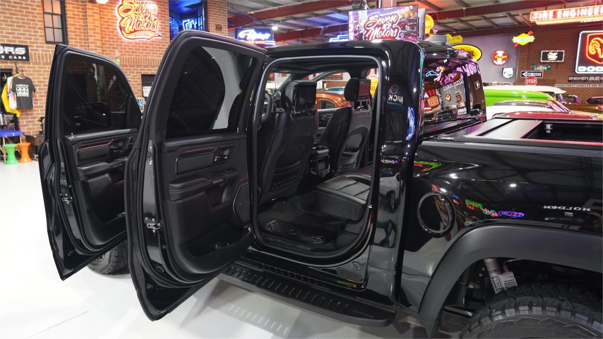 2022 DODGE RAM TRX CREW CAB 4X4 AUTOMATIC PICK UP TRUCK