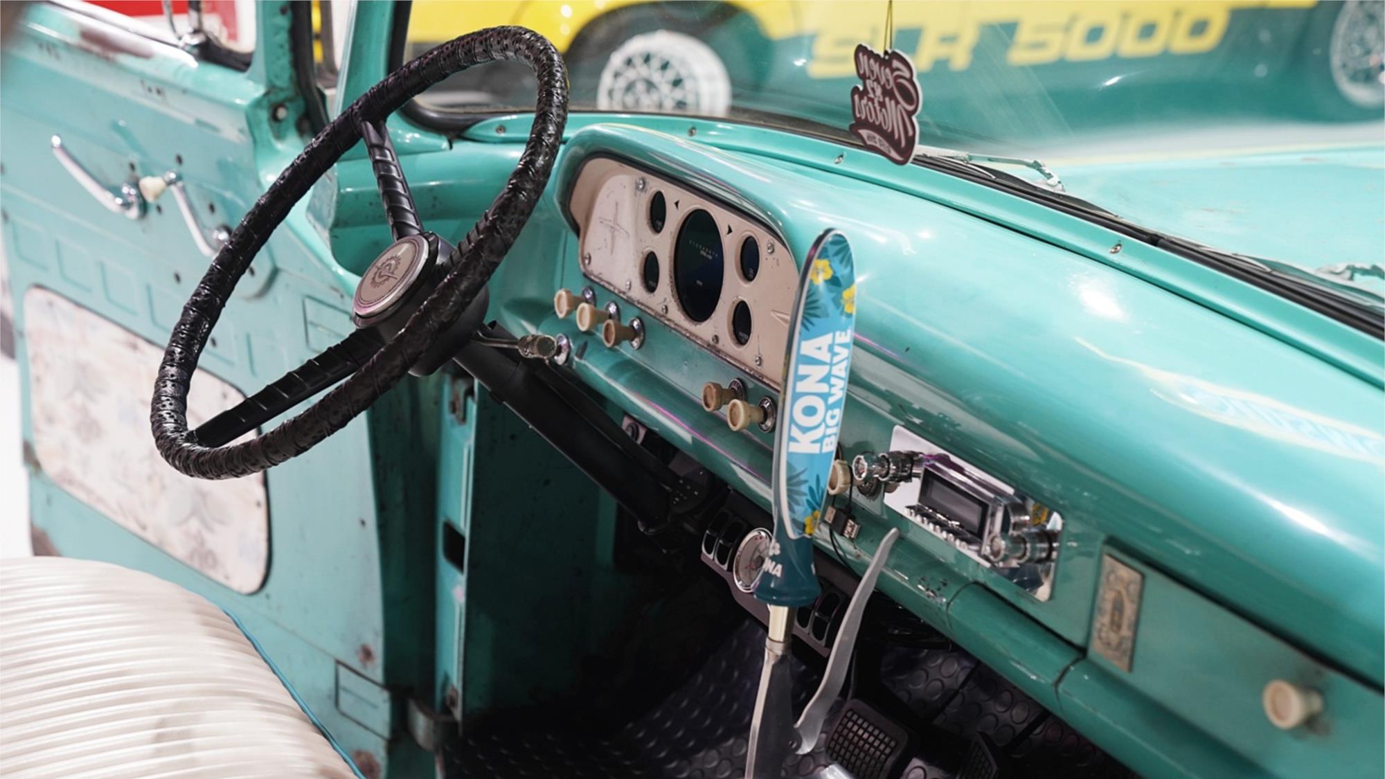 1959 FORD F100 AUTOMATIC PICK UP TRUCK