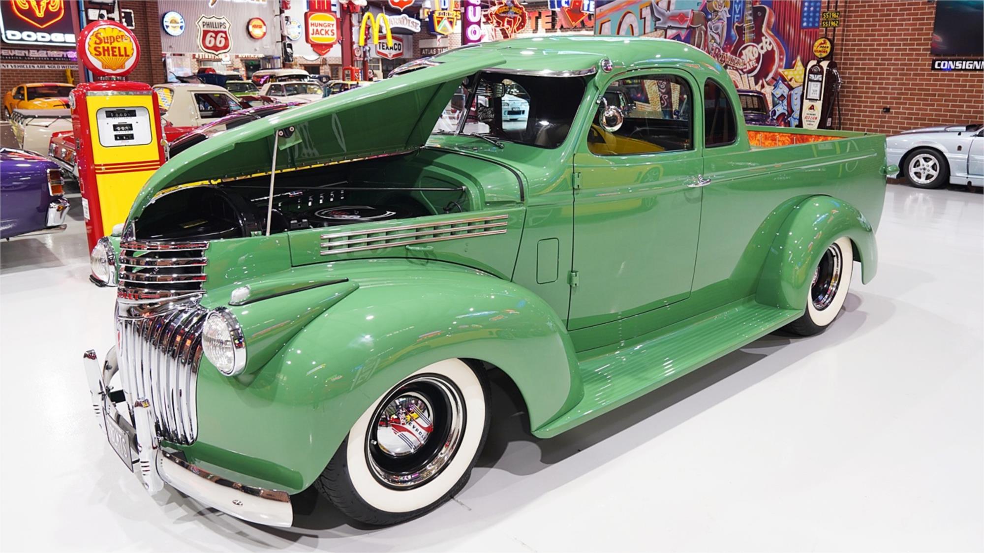 1946 CHEVROLET COUPE UTE MANUAL PICK UP TRUCK