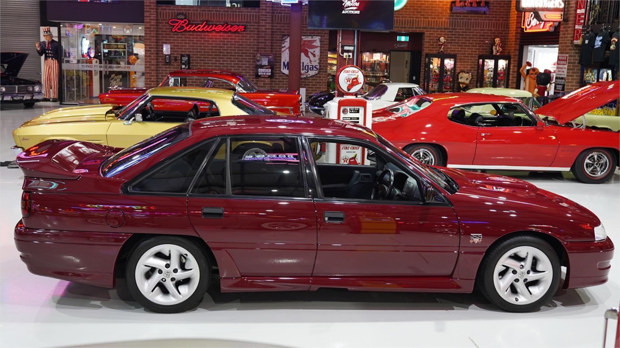 1990 HOLDEN SPECIAL VEHICLES COMMODORE VN SS GROUP A MANUAL SEDAN