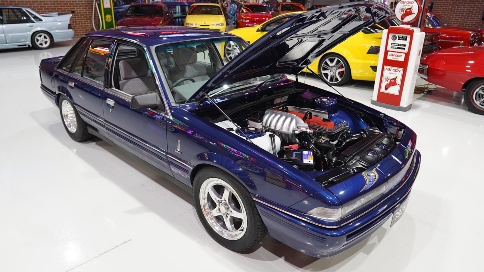 1987 HOLDEN CALAIS VL TURBO MANUAL SEDAN