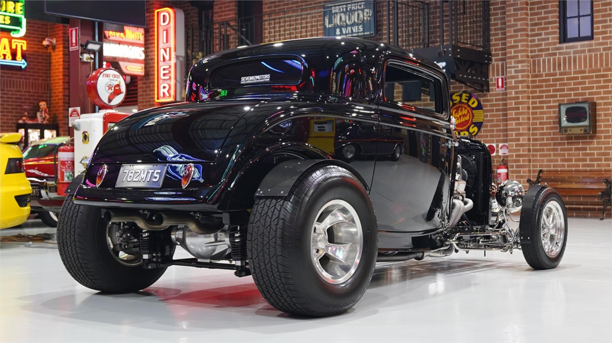 1932 FORD THREE WINDOW COUPE AUTOMATIC HOT ROD COUPE