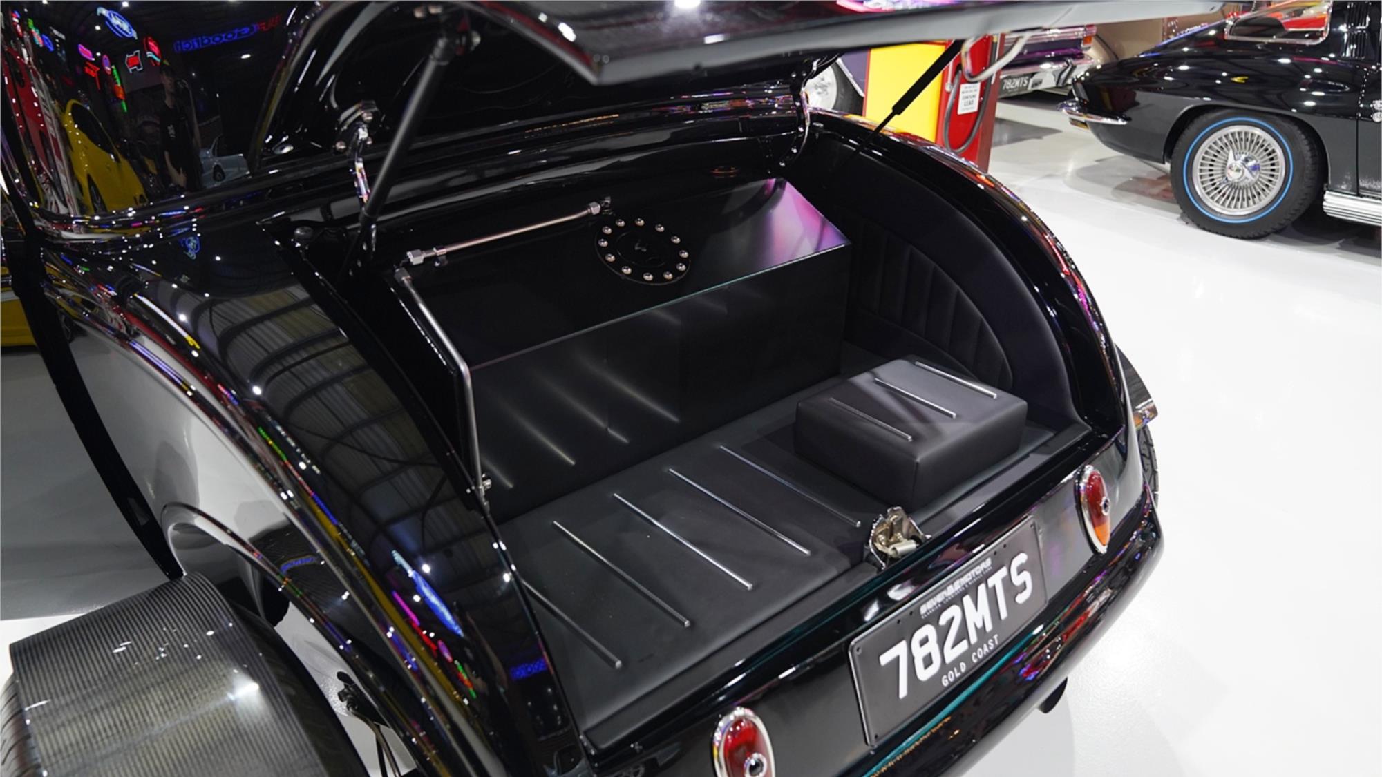 1932 FORD THREE WINDOW COUPE AUTOMATIC HOT ROD COUPE