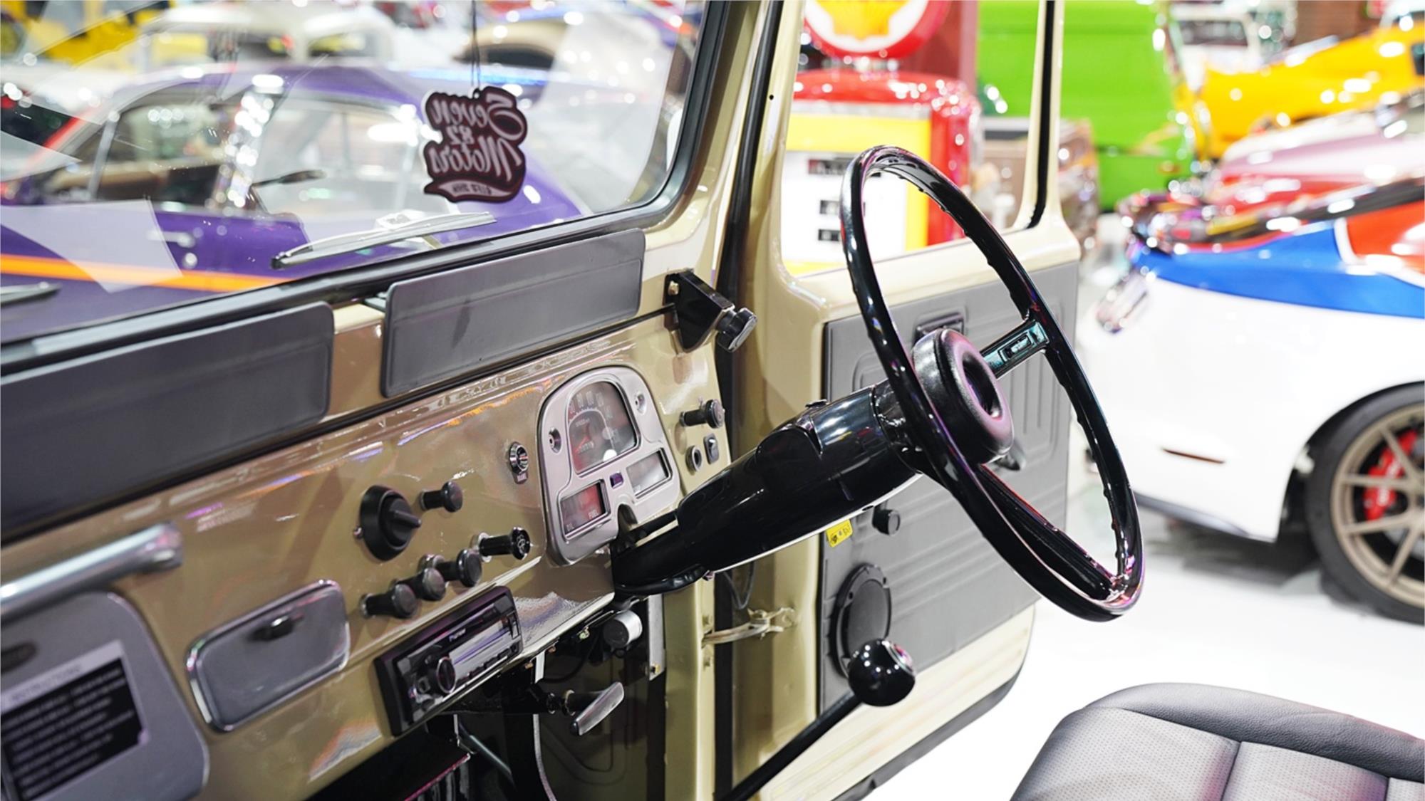 1977 TOYOTA LANDCRUISER HJ45 MANUAL TRAYTOP