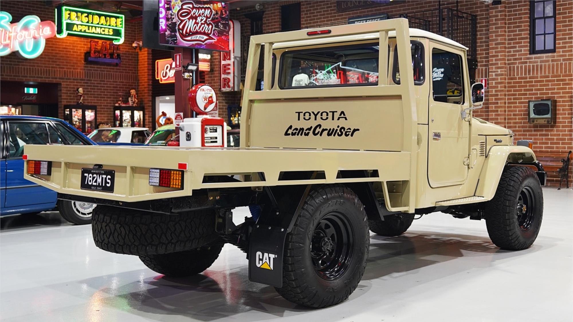 1977 TOYOTA LANDCRUISER HJ45 MANUAL TRAYTOP