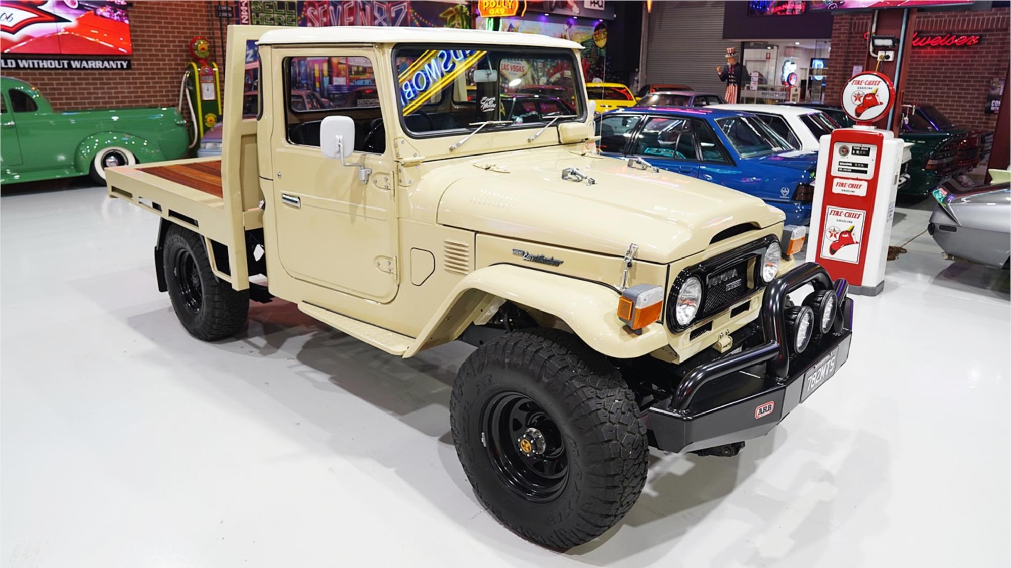 1977 TOYOTA LANDCRUISER HJ45 MANUAL TRAYTOP