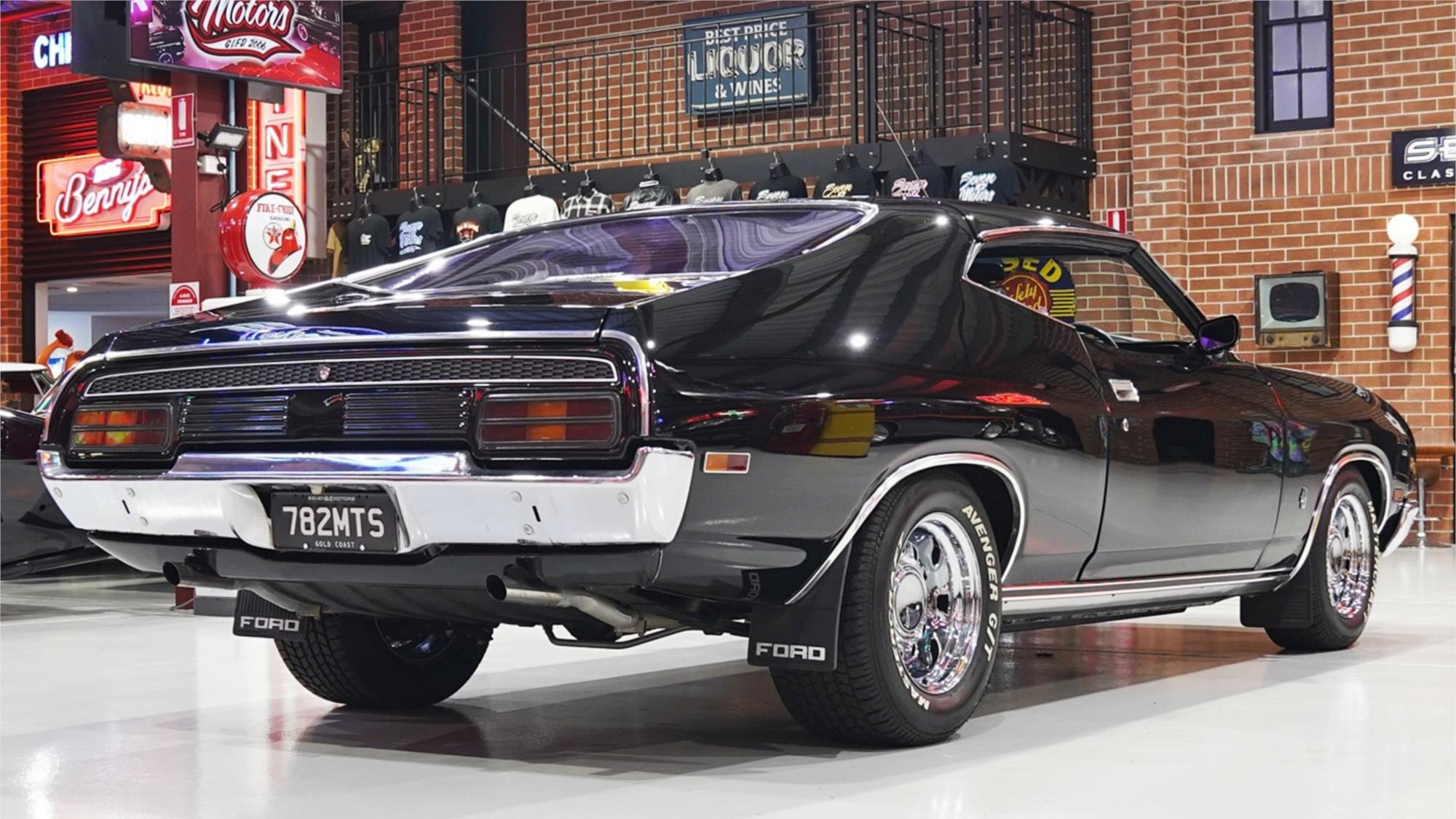 1977 FORD FALCON XC 500 3 SP MANUAL 4D SEDAN