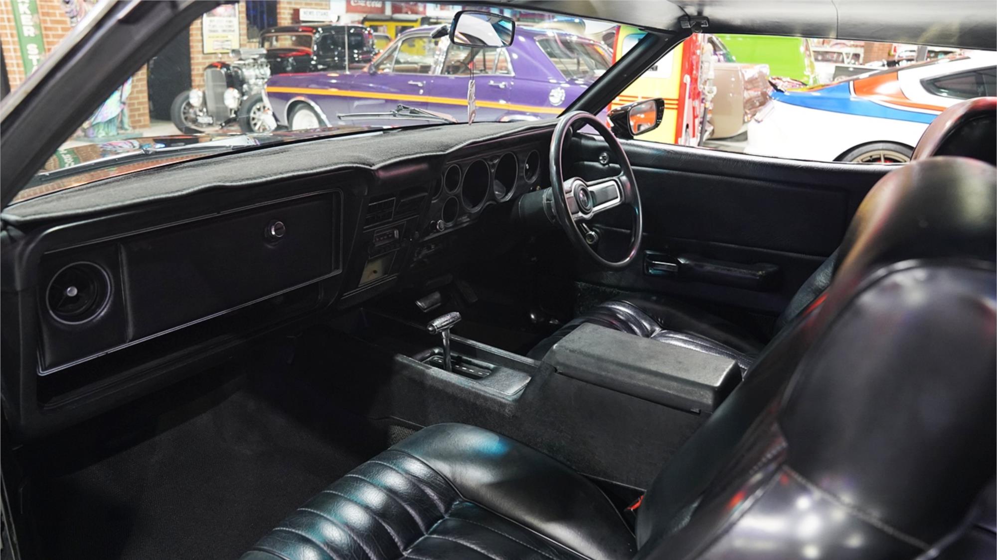 1977 FORD FALCON XC 500 3 SP MANUAL 4D SEDAN