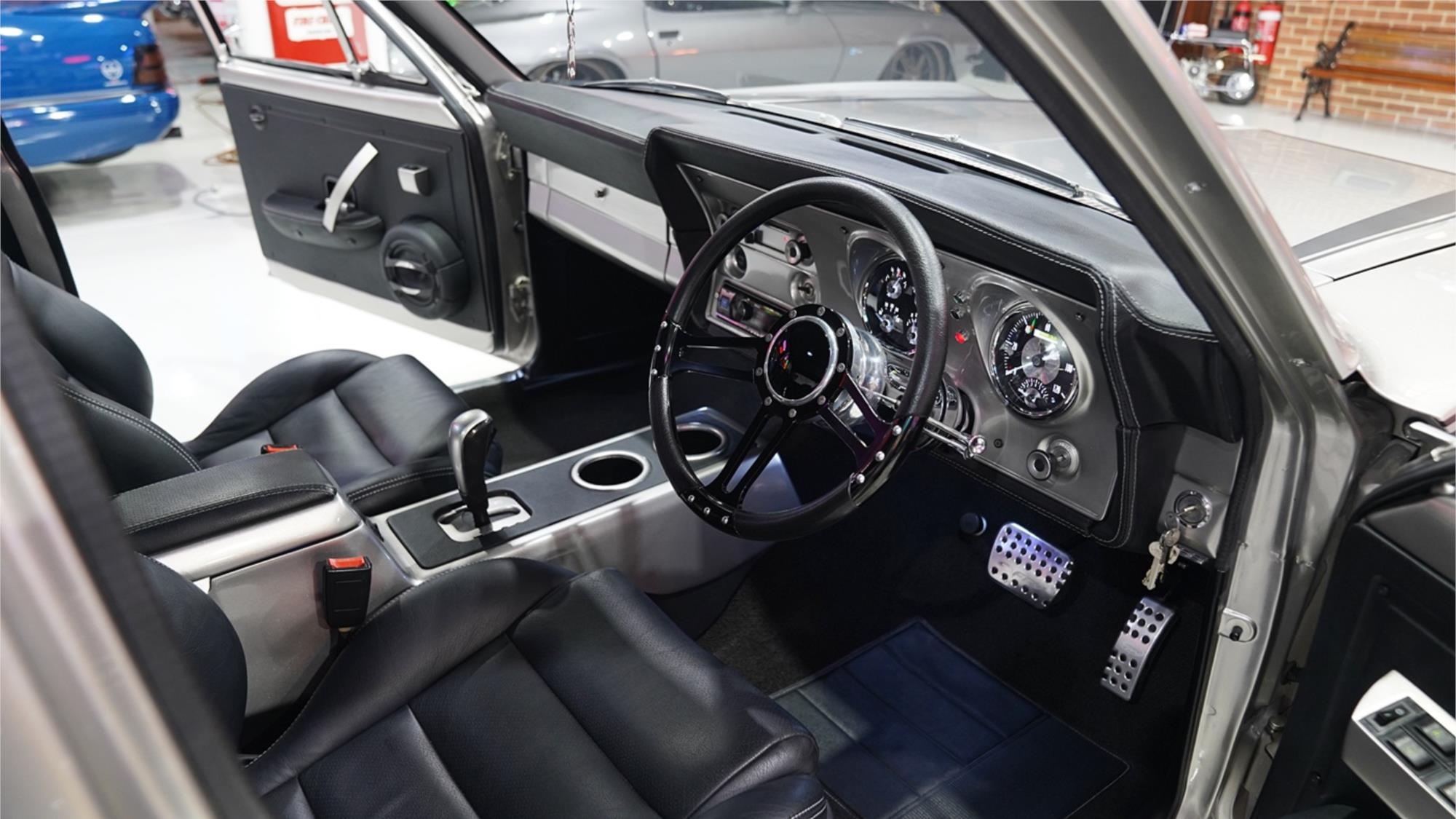1971 FORD FALCON XY [EMPTY] AUTOMATIC SEDAN