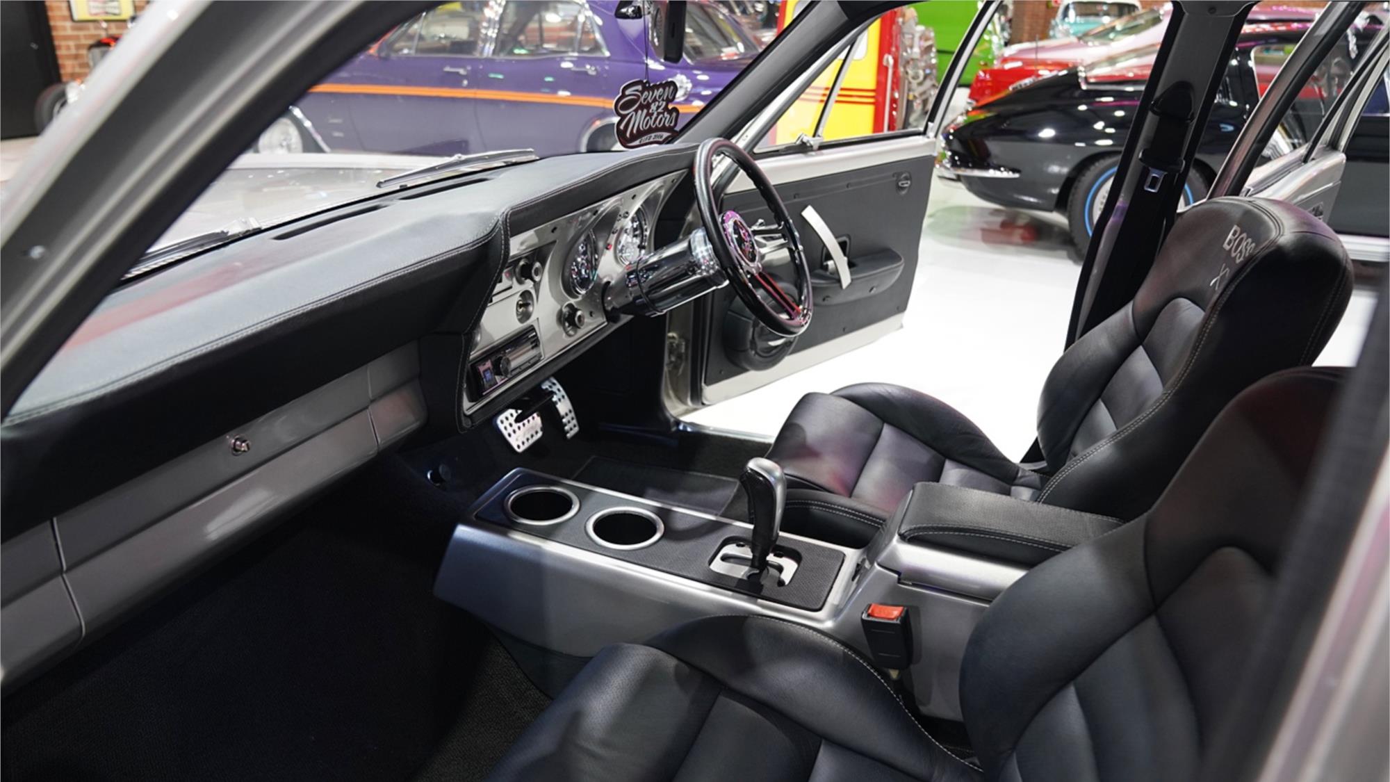 1971 FORD FALCON XY [EMPTY] AUTOMATIC SEDAN