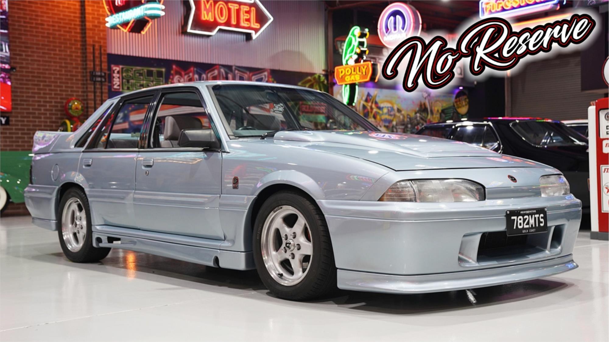 1988 HOLDEN COMMODORE VL WALKINSHAW REPLICA MANUAL SEDAN