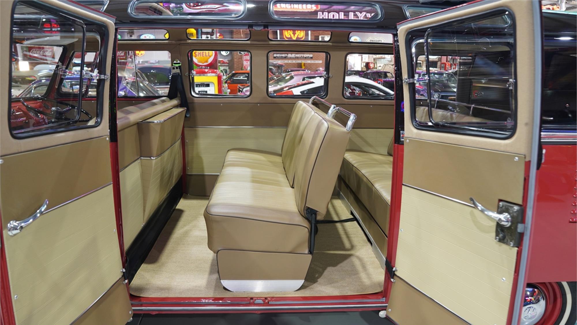 1956 VOLKSWAGEN KOMBI MANUAL BUS