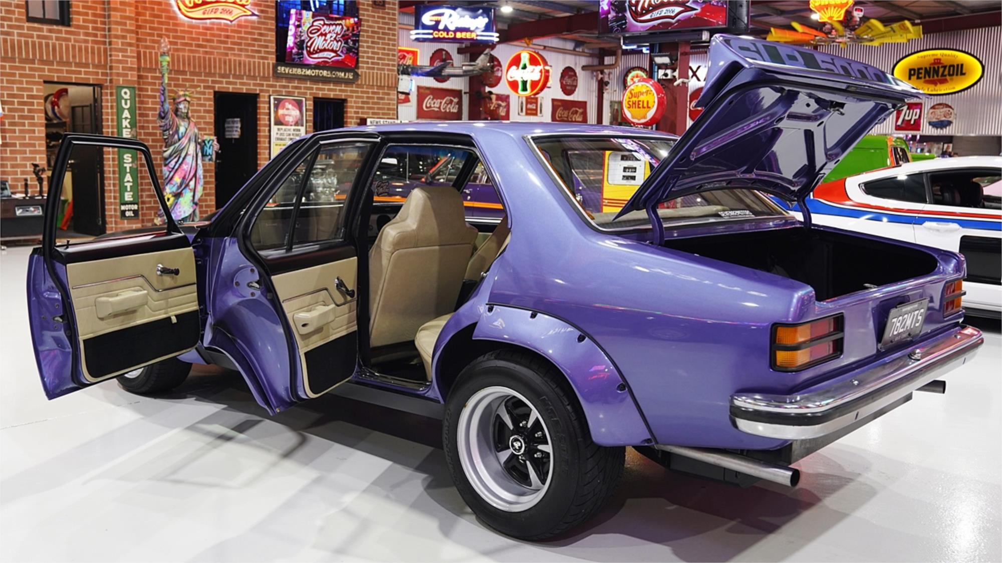 1976 HOLDEN TORANA LX SL/R 5000 MANUAL SEDAN