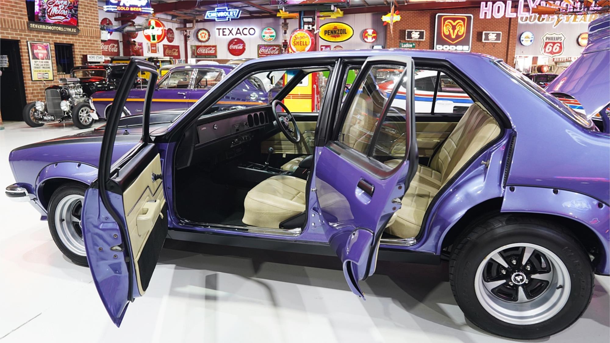 1976 HOLDEN TORANA LX SL/R 5000 MANUAL SEDAN