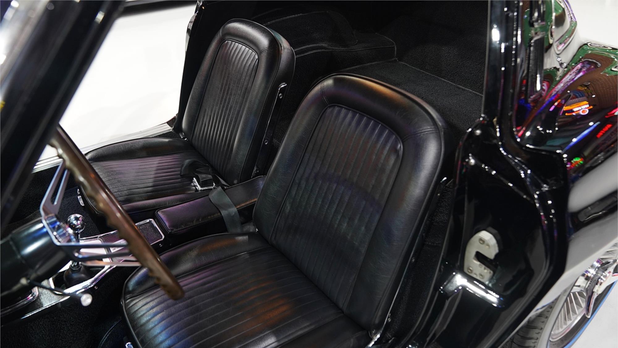 1964 CHEVROLET CORVETTE C2 STING RAY MANUAL COUPE