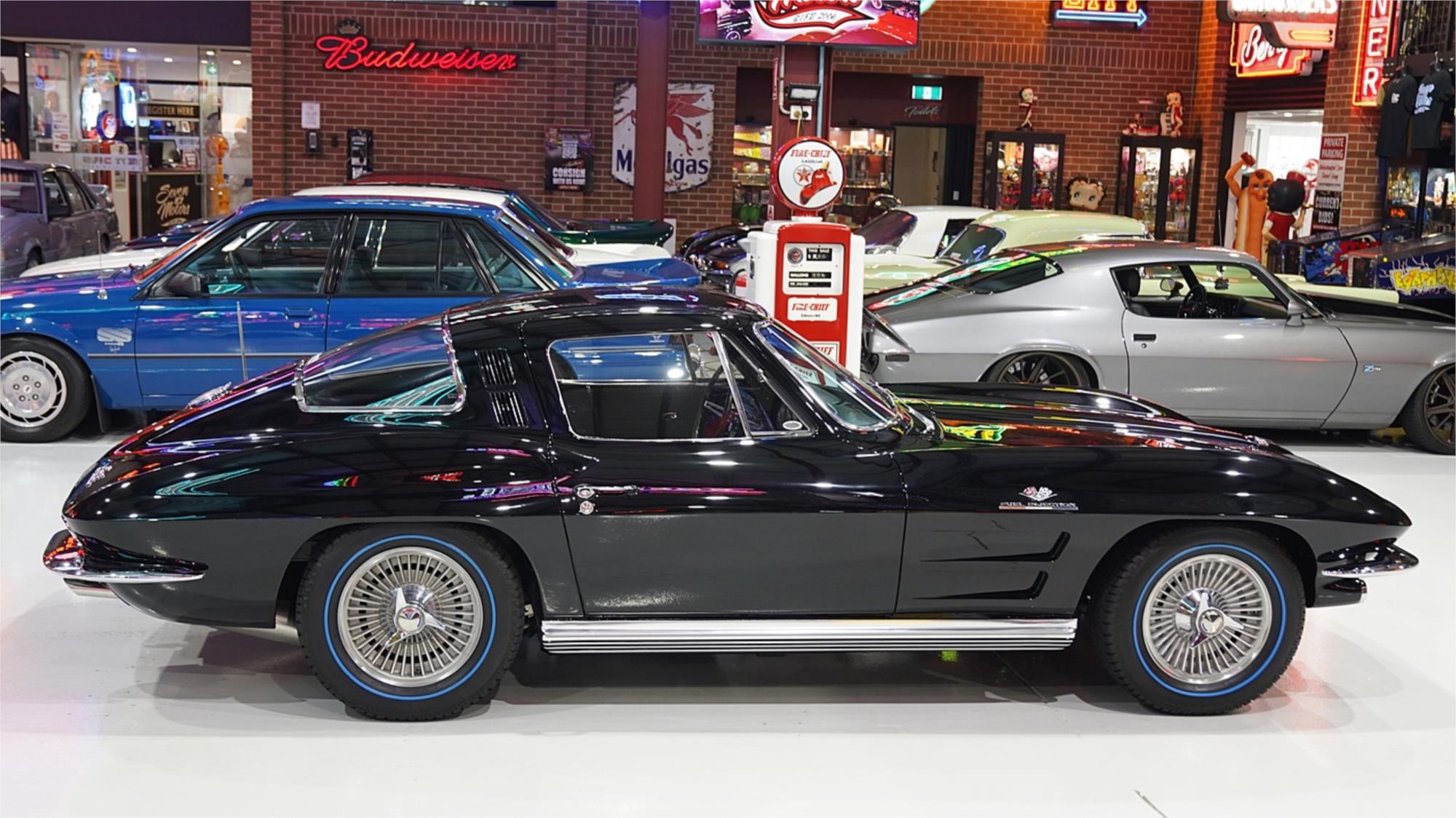 1964 CHEVROLET CORVETTE C2 STING RAY MANUAL COUPE
