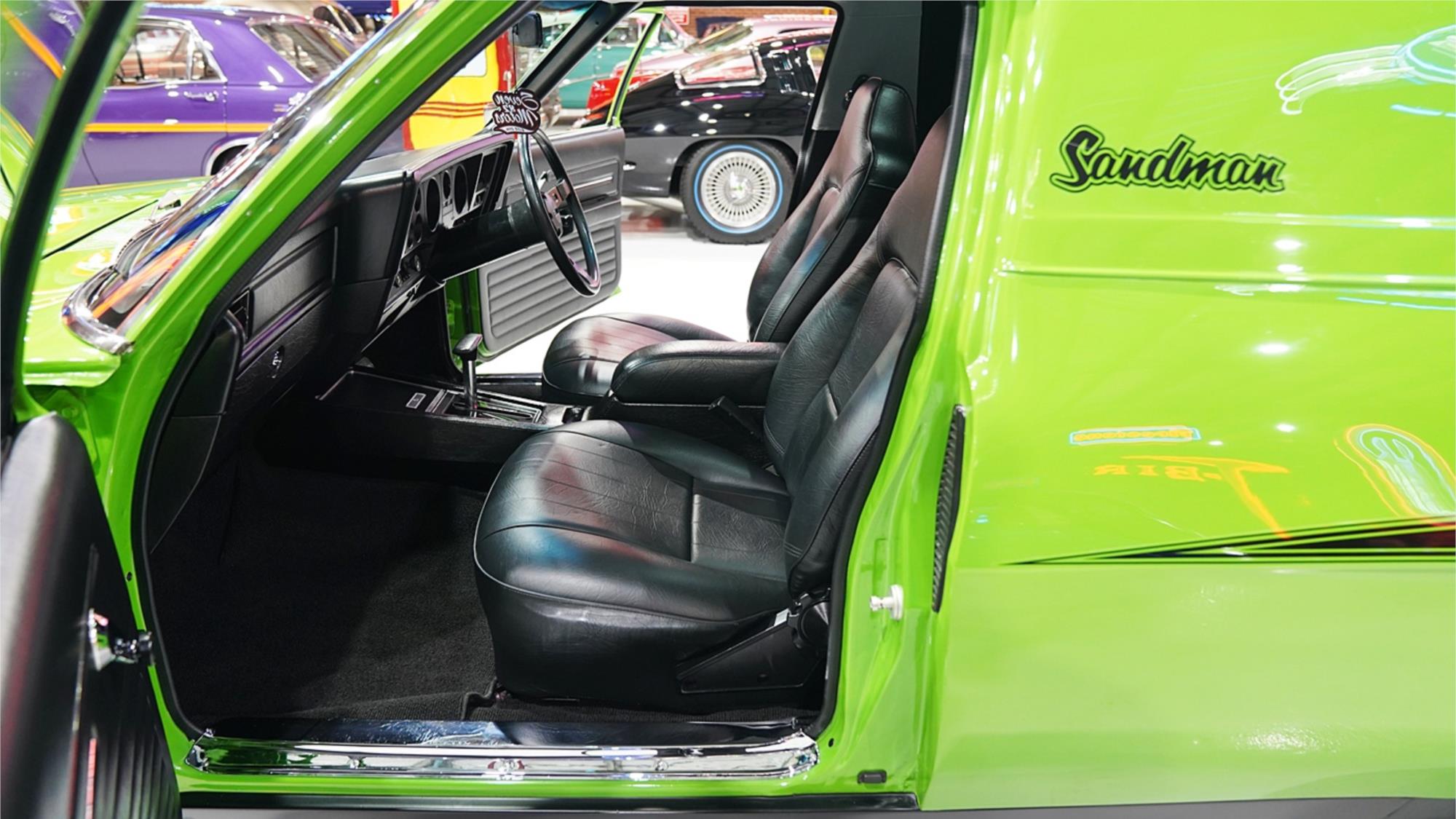 1975 HOLDEN SANDMAN HJ AUTOMATIC PANEL VAN