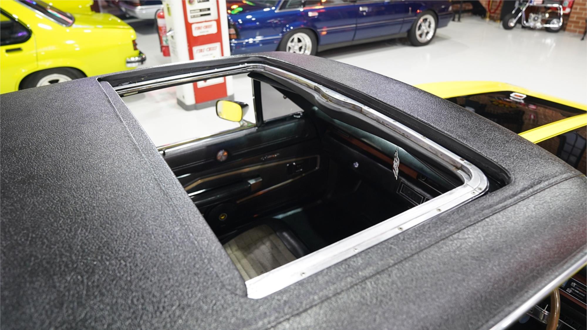 1970 DODGE CHARGER RT 4 SP MANUAL 2D COUPE
