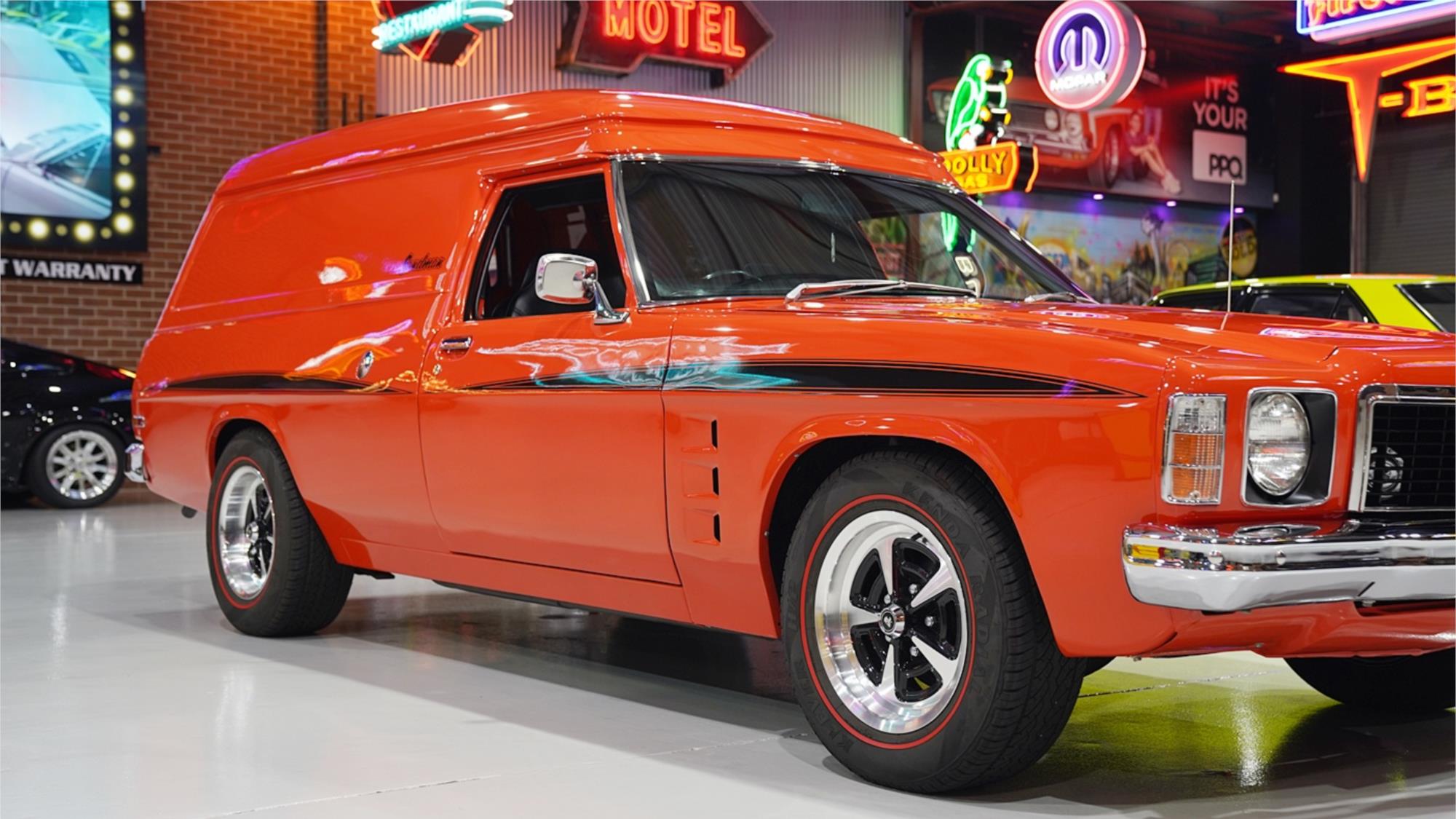 1976 HOLDEN SANDMAN HJ MANUAL VAN