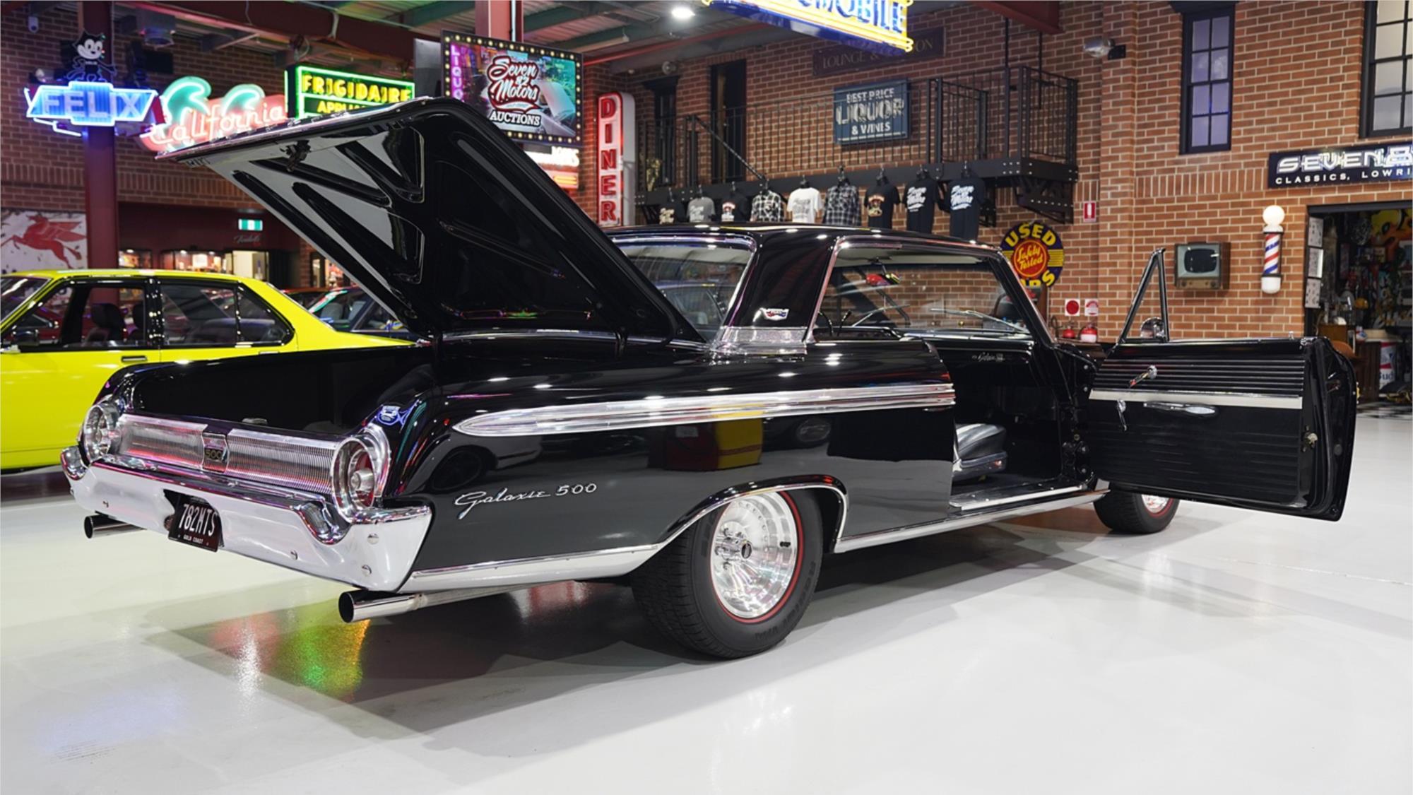 1962 FORD GALAXIE 500 AUTOMATIC TWO DOOR SEDAN