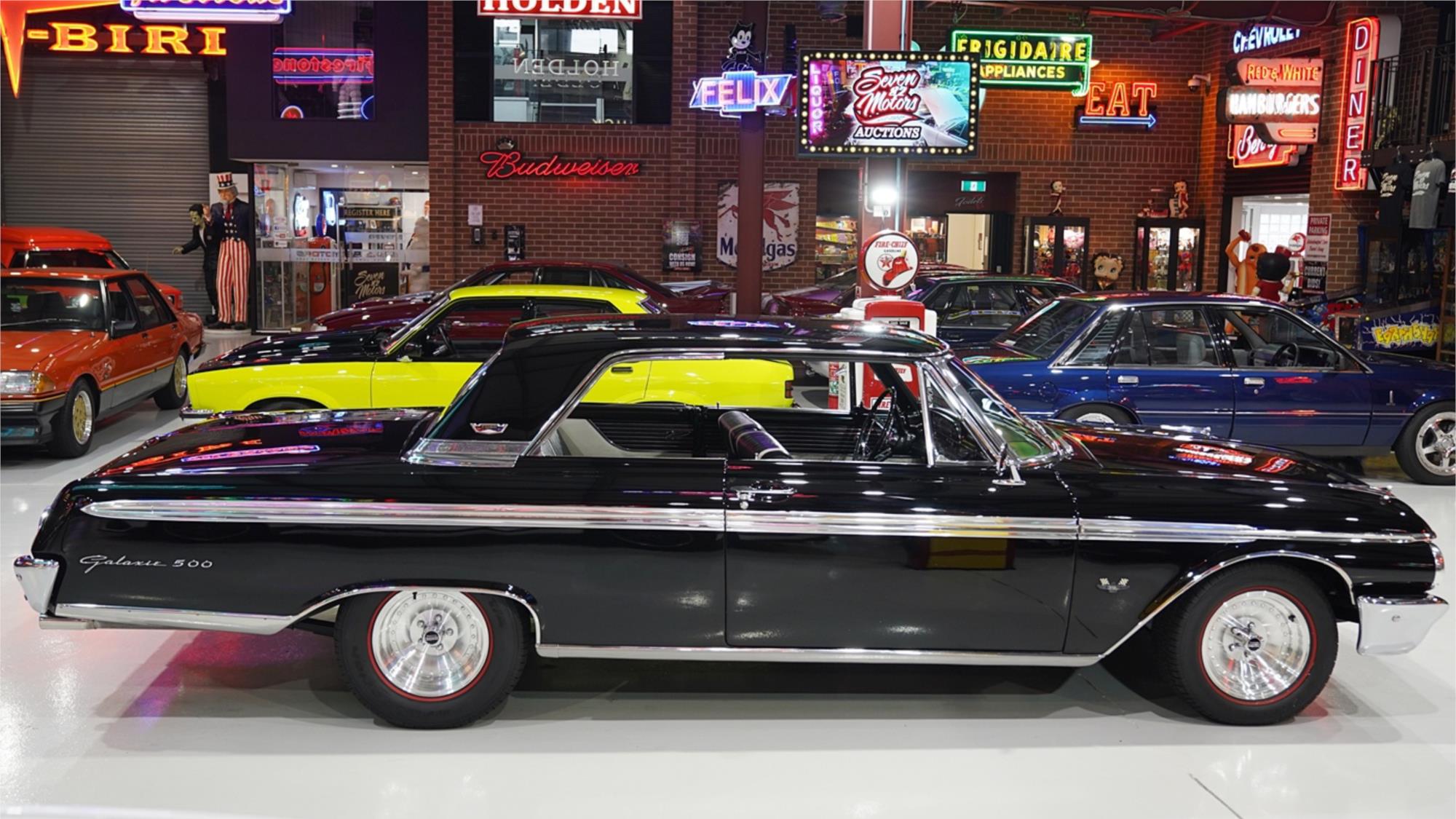 1962 FORD GALAXIE 500 AUTOMATIC TWO DOOR SEDAN