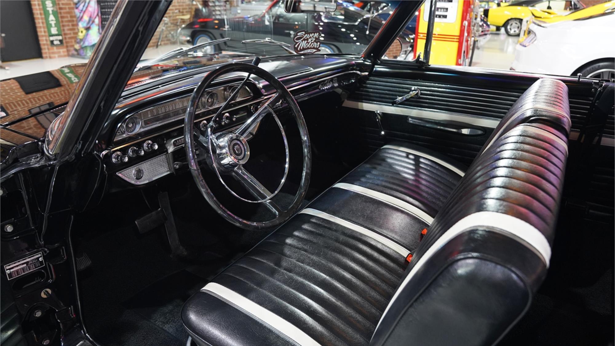 1962 FORD GALAXIE 500 AUTOMATIC TWO DOOR SEDAN