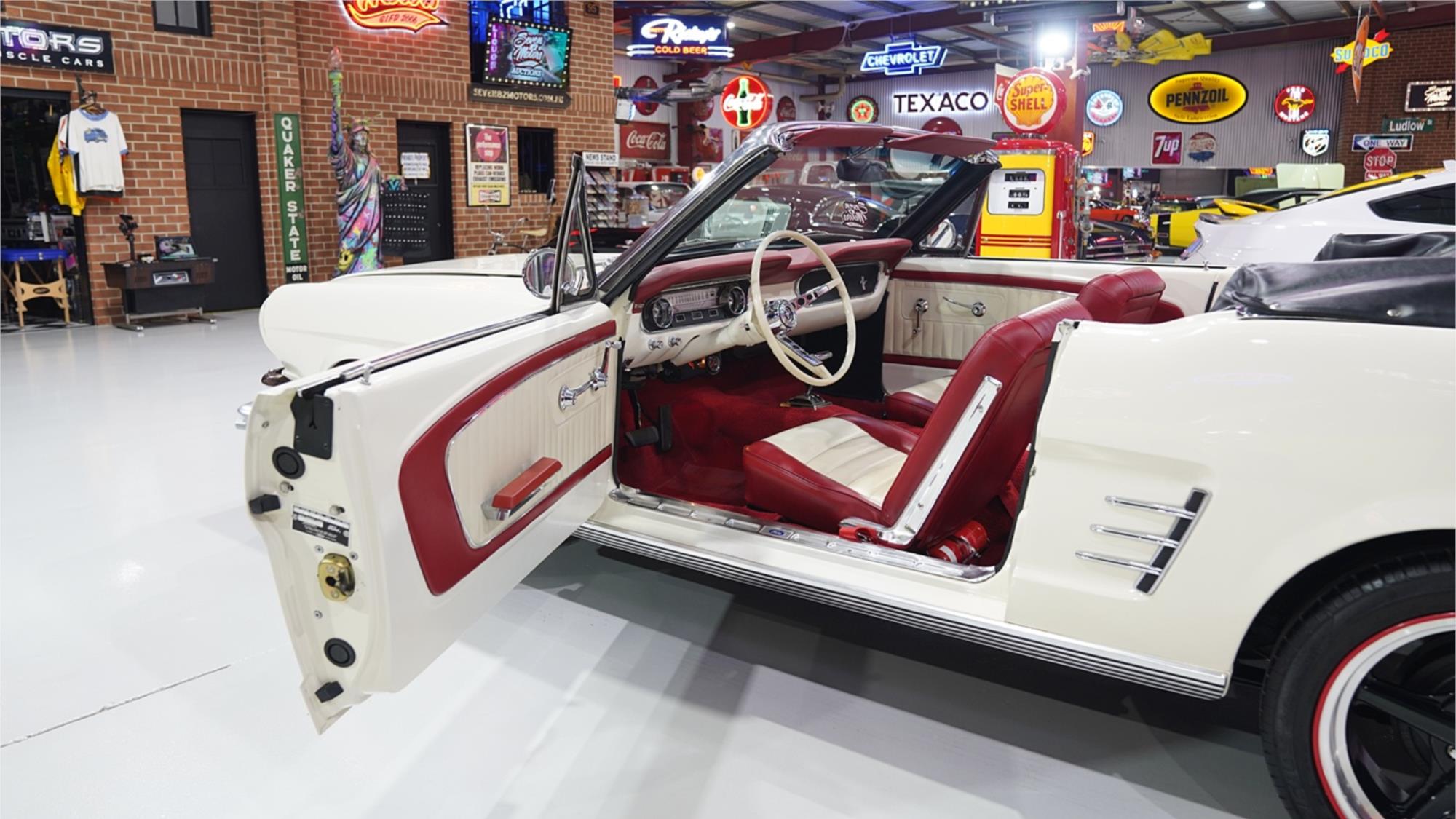 1965 FORD MUSTANG AUTOMATIC CONVERTIBLE