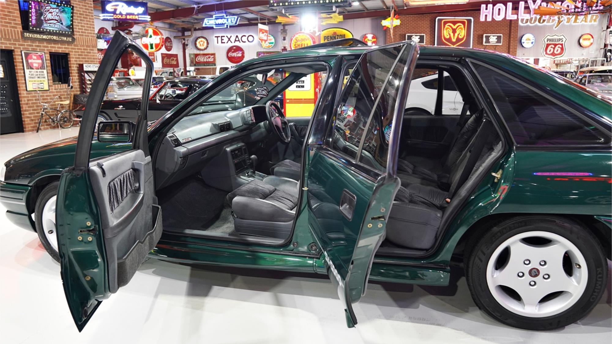1990 HOLDEN SPECIAL VEHICLES COMMODORE VN SV5000 AUTOMATIC SEDAN