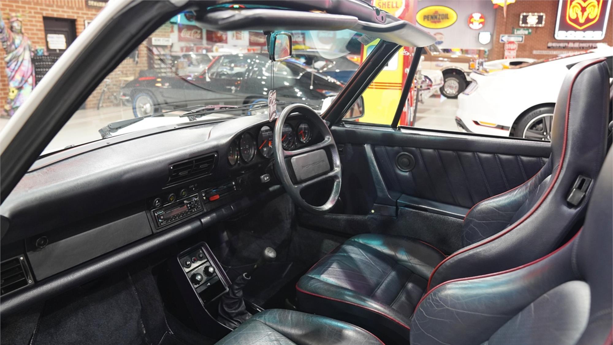 1989 PORSCHE 911 CARRERA MANUAL TARGA