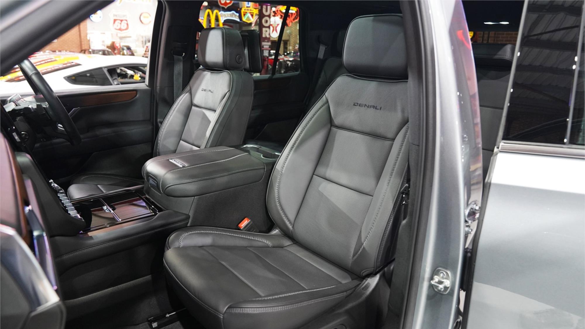 2025 GMC YUKON T1 DENALI AUTOMATIC WAGON