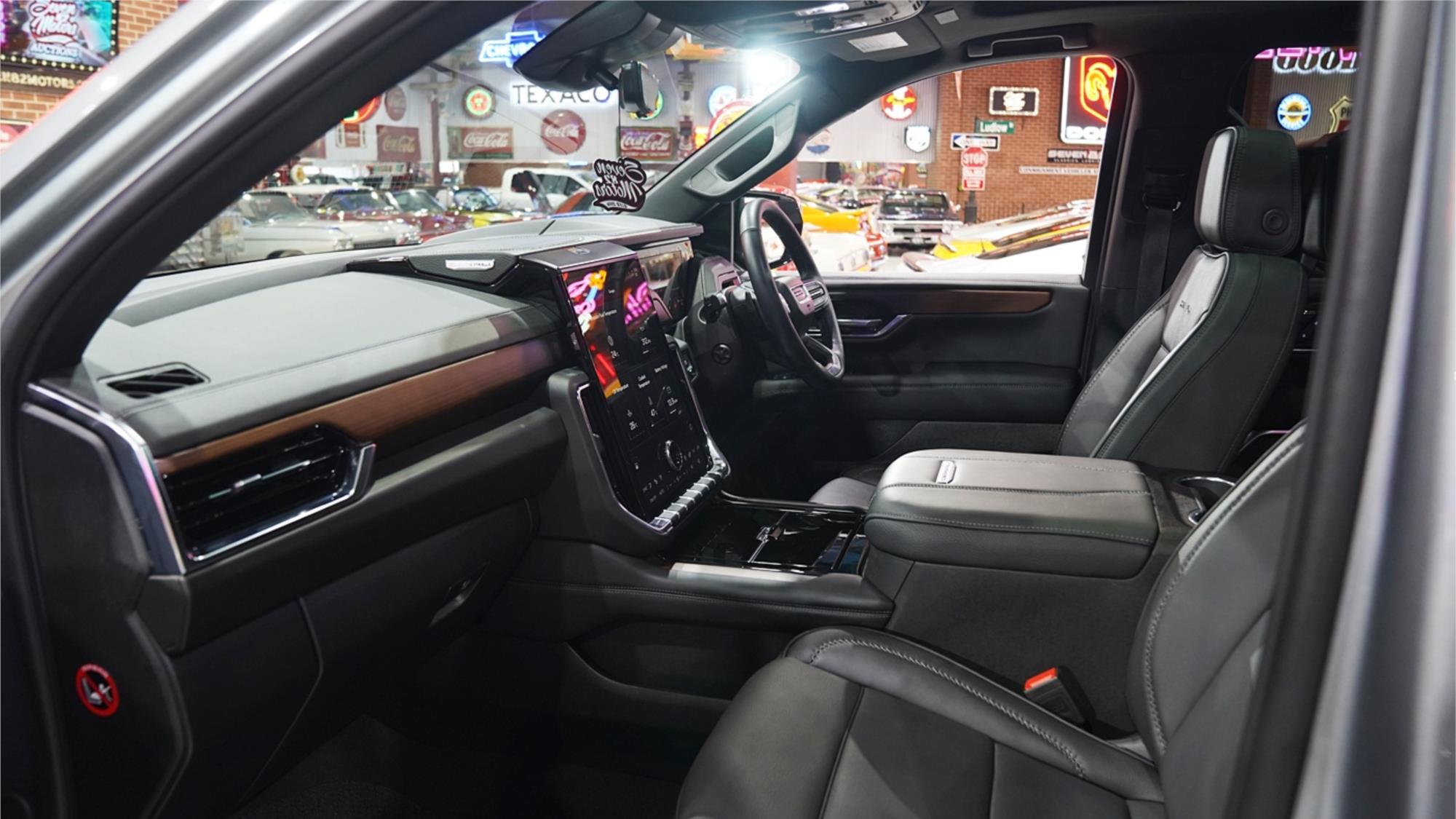 2025 GMC YUKON T1 DENALI AUTOMATIC WAGON