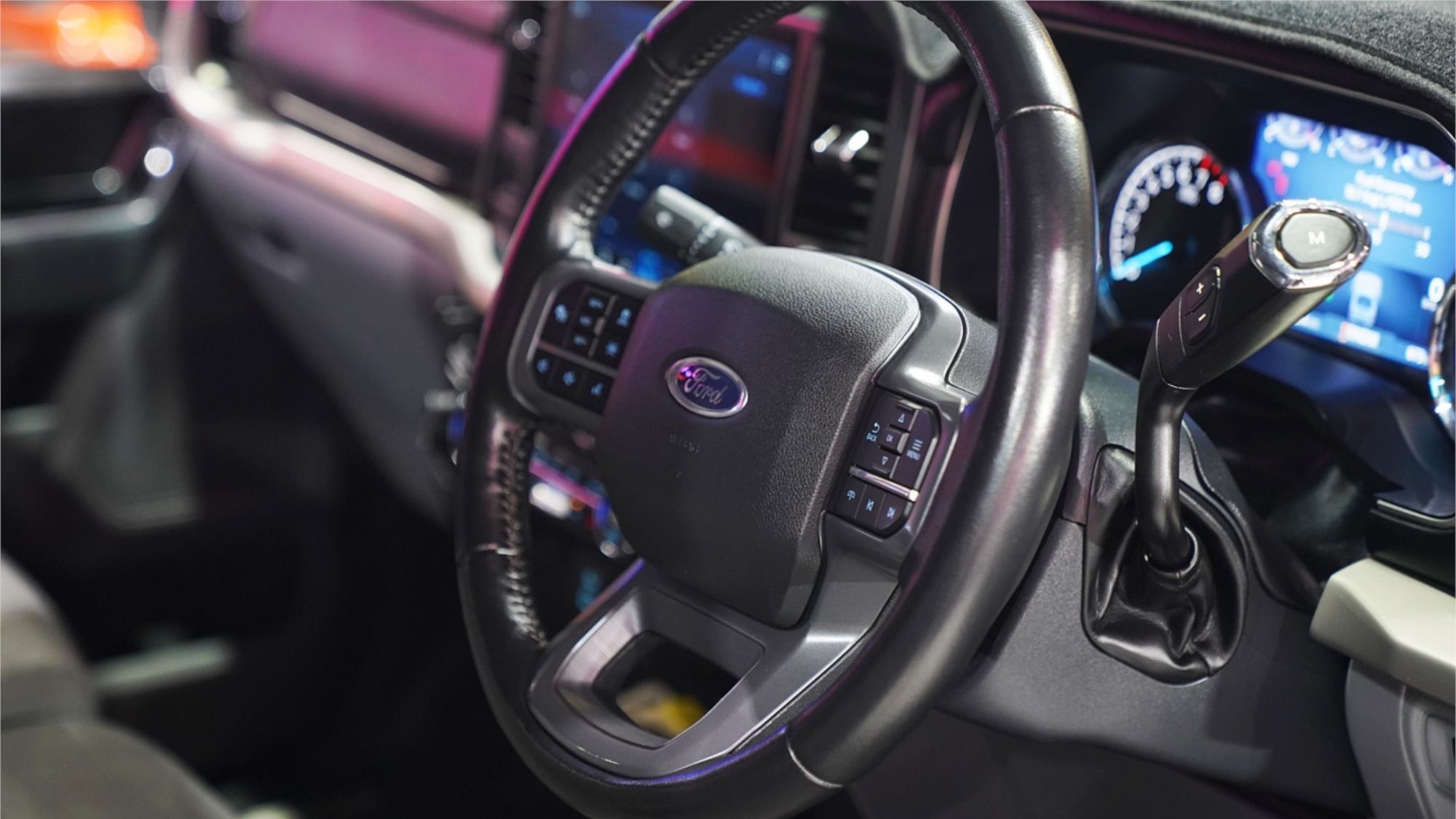 2021 FORD F-150 XLT AUTOMATIC CREW CAB PICKUP