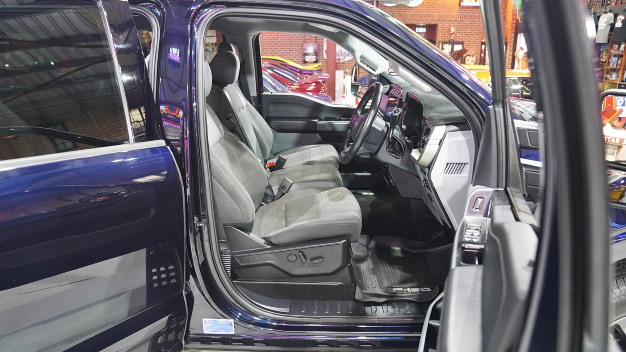 2021 FORD F-150 XLT AUTOMATIC CREW CAB PICKUP