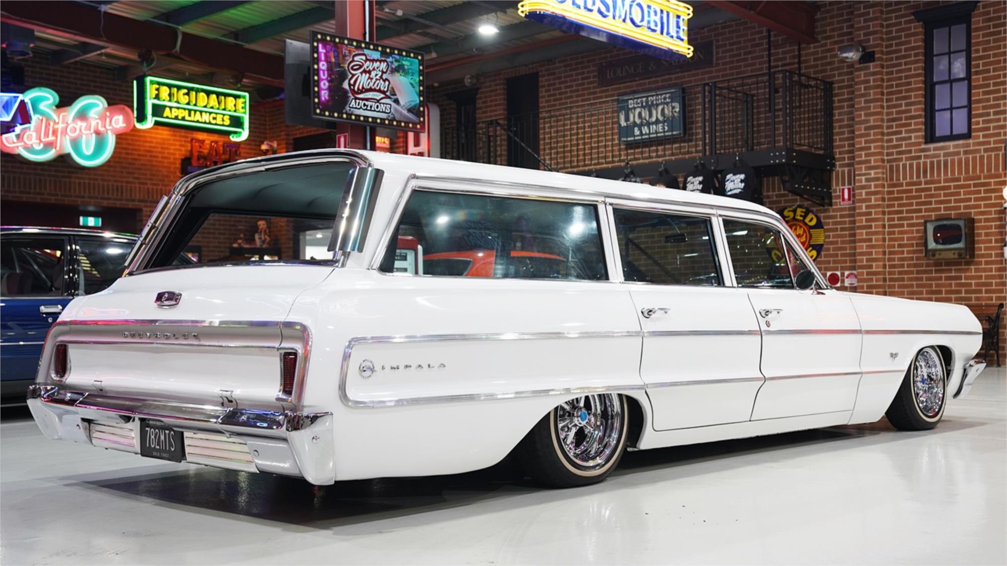 1964 CHEVROLET IMPALA AUTOMATIC WAGON