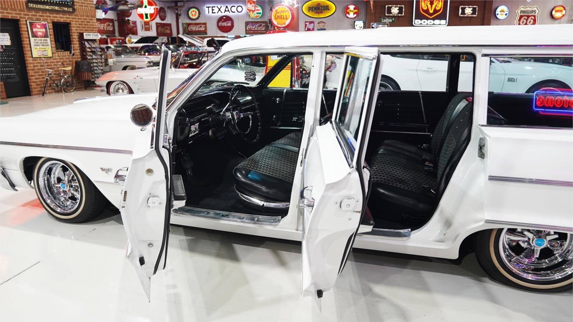 1964 CHEVROLET IMPALA AUTOMATIC WAGON