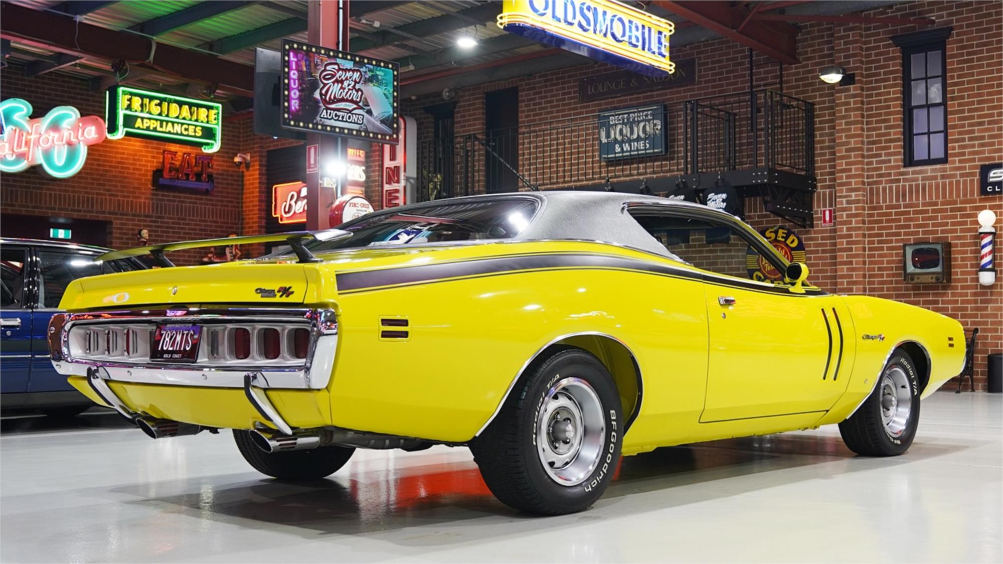 1971 DODGE CHARGER AUTOMATIC COUPE