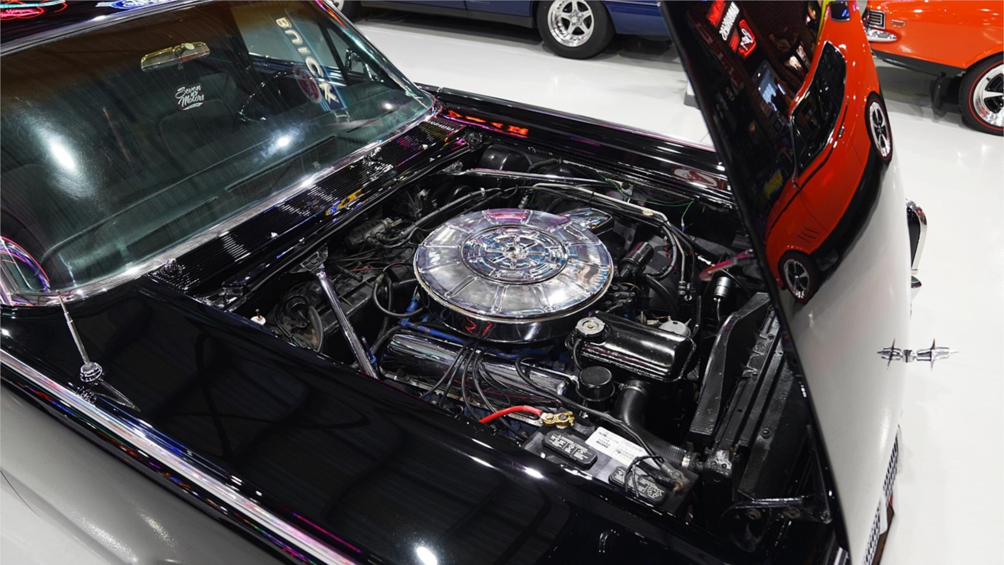 1964 LINCOLN CONTINENTAL AUTOMATIC SEDAN
