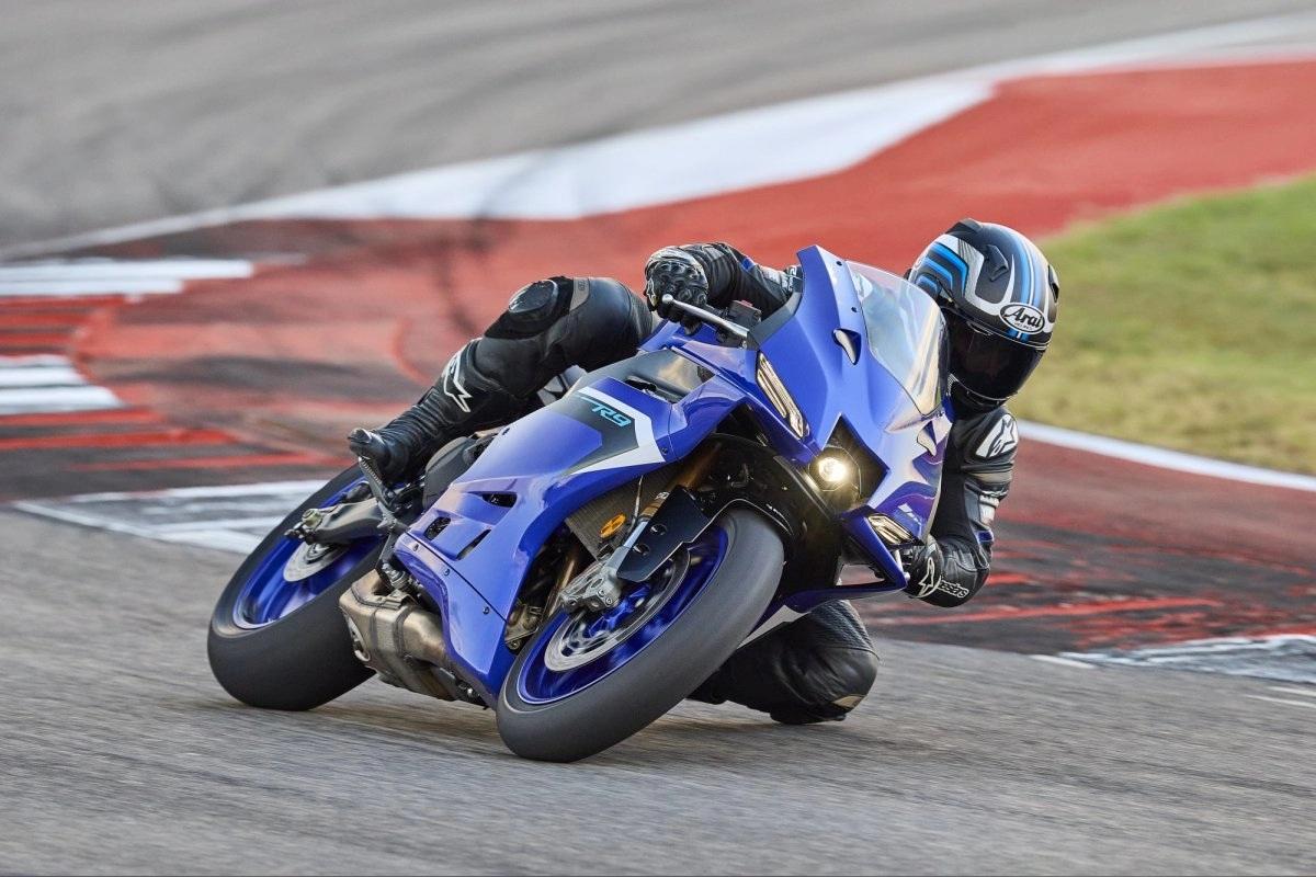2025 YAMAHA YZF-R9 SPORTS